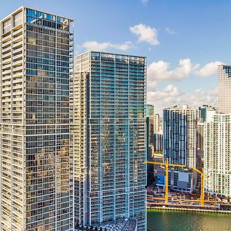 Luxurious Condo At Icon With Views Маями Екстериор снимка